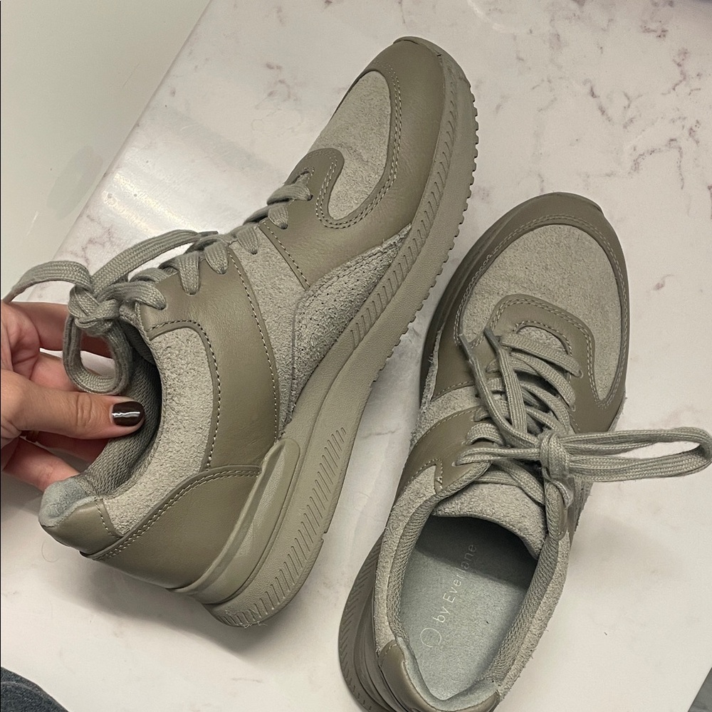 Everlane Women's Sneakers in Taupe and Light Gray